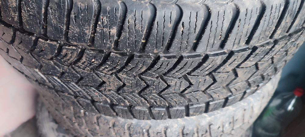 225/55/17 Debica кінець 21 року