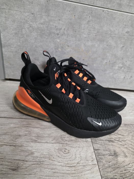 Nike Air Max 270 czarne pomarańczowa poduszka 42.5