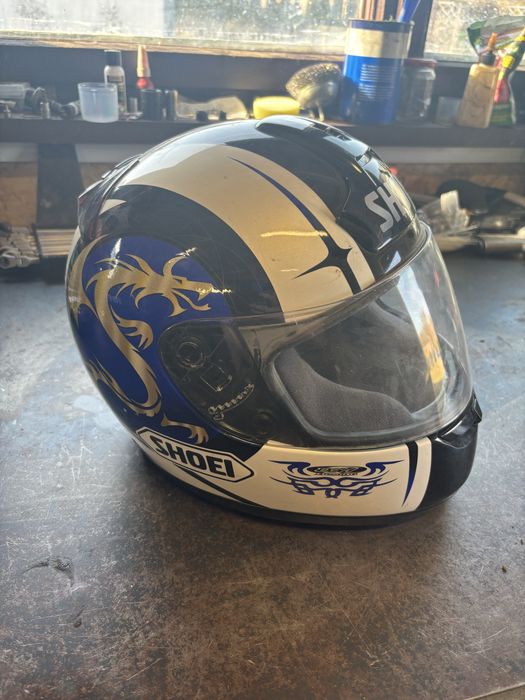 Kask na motocykl  shoei