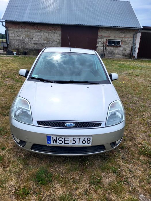 Auto osobowe Ford Fiesta