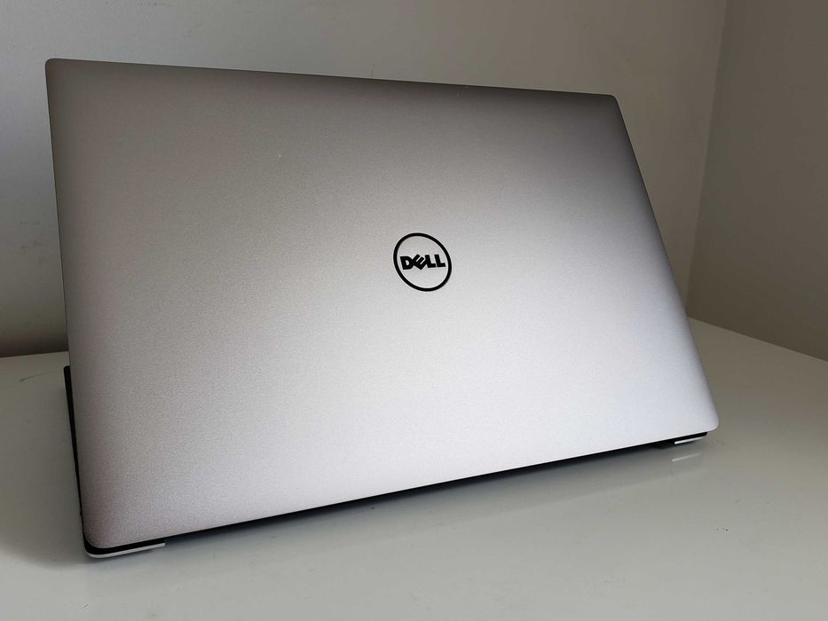 Професійний Dell Precision 5520, i7-7820HQ, 16GB DDR4, 4GB Quadro M1200, SSD 256GB+500GB