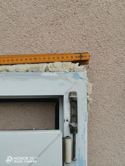 okno z roletom z odzysku