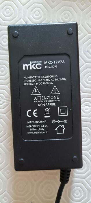 12-Volt Charger64740382011139121