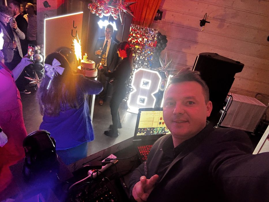 DJ Wodzirej Urodziny  Osiemnastki Wesela Dożynki