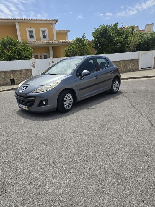 Peugeot 207 2009