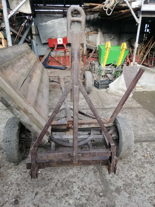 Причіп до мінітрактора