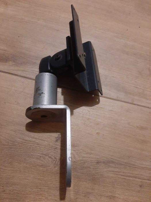 uchwyt scienny do tv lub monitora bardzo masywny regulowany