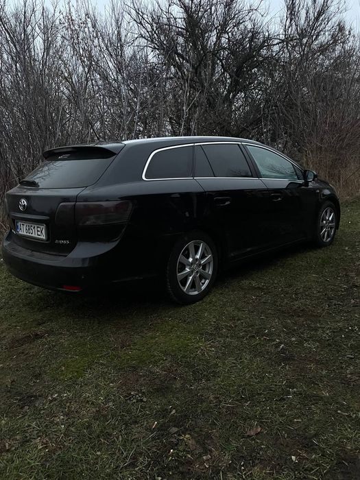 Toyota Avensis T27 2.2 дизель