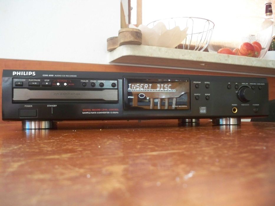 nagrywarka Philips CDR600, uruchamia się, ale uszkodzona