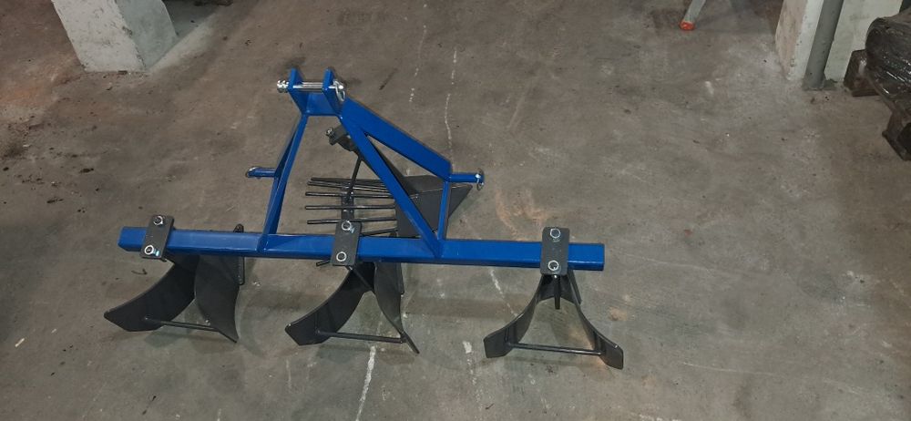 Abre regos mini trator