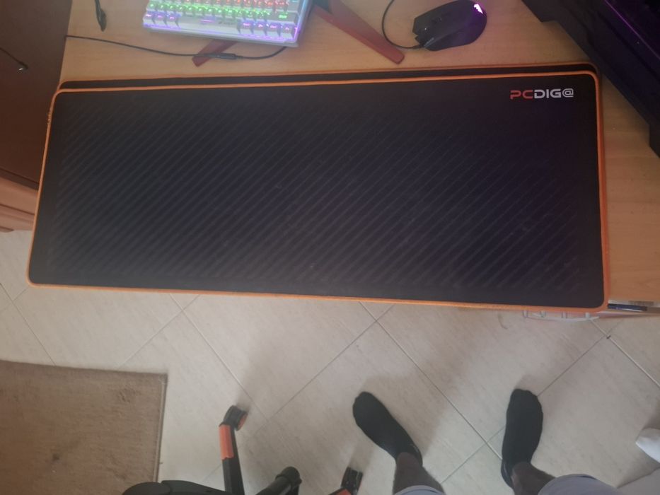 Vendo tapete gaming pcdiga tenho 2
