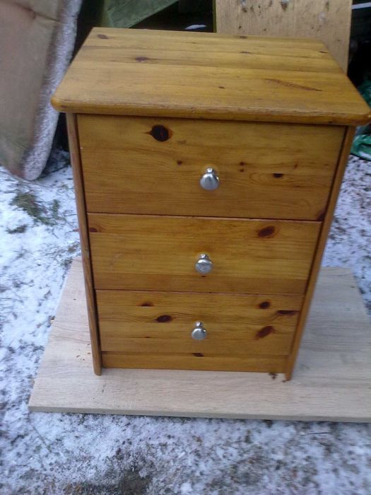 Szafka z szufladami drewniana