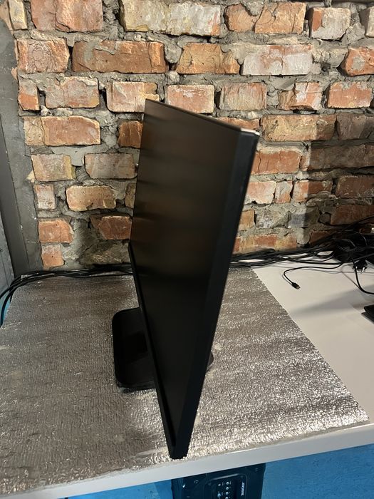 Монітор Benq 27 діагональ