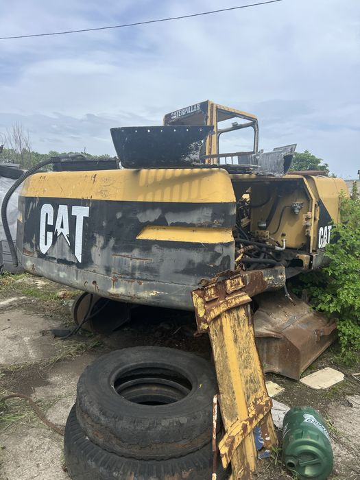 Экскаватор CAT325BL