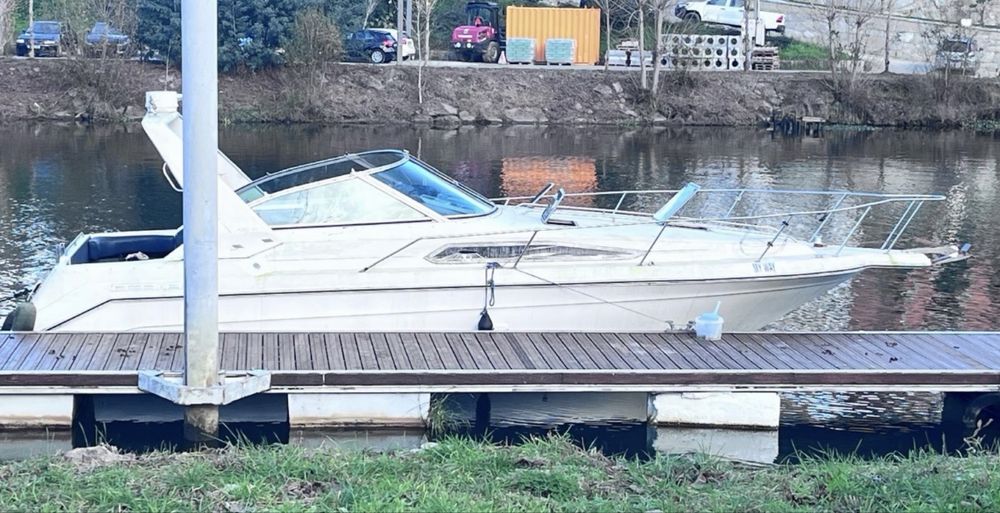 Vendo barco Sea Ray 270DA 2 motores