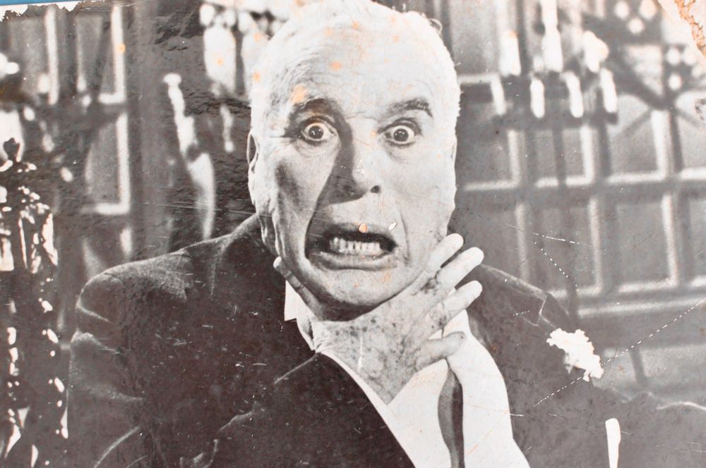 Cartaz/cartonado/lobby card de cinema/filme Um Rei em Nova Iorque