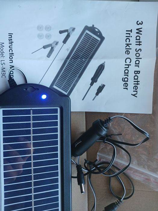 Продам зарядку акомулятора  і тд от солнечной панелі