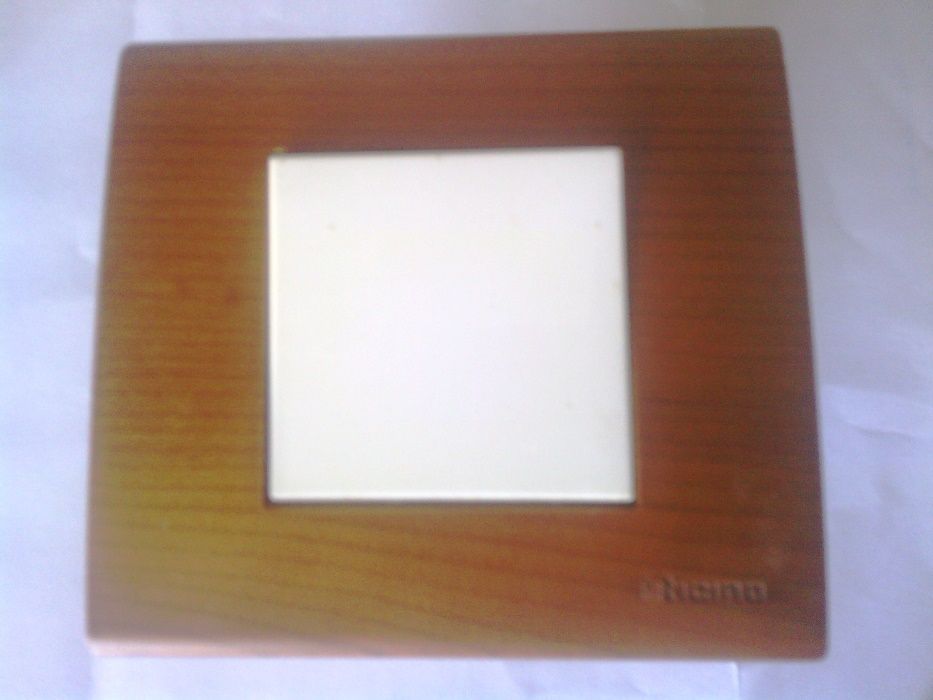 Legrand decor; tomada sem terra,  SB900 SIPE BPT Galea