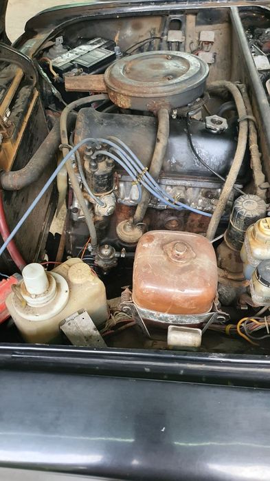 Продам ВАЗ 2106  Рік випуску 1991 Колір чорний