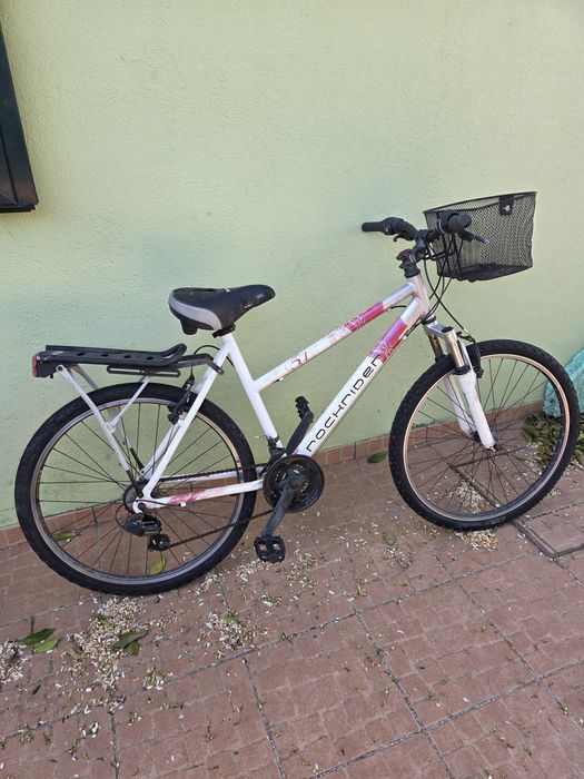 Bicicleta de senhora