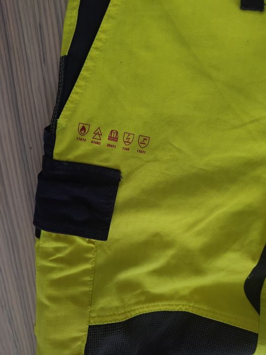 Snickers ProtecWork 100 spodnie robocze multi norm trudnopalne antystatyczne hi-vis