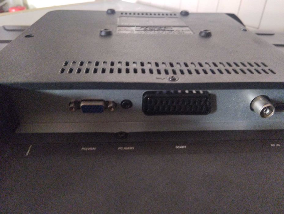 TV led 32", para desocupar.