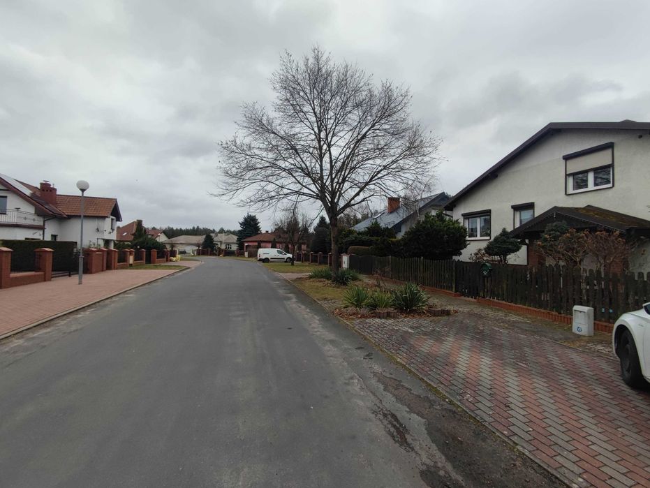 Syndyk sprzeda udział w domu jednorodzinnym w Ostrowcu