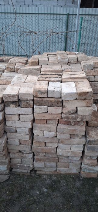 Шамотка, вогнетривка цегла.