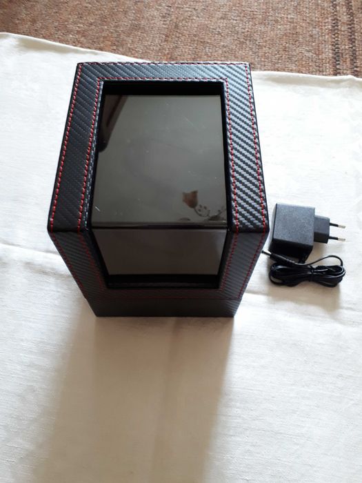 Віндер скринька на 2 годинника з автопідзаводом Watch Winder