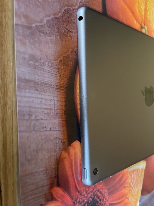 iPad 6 на 32gb Wifi