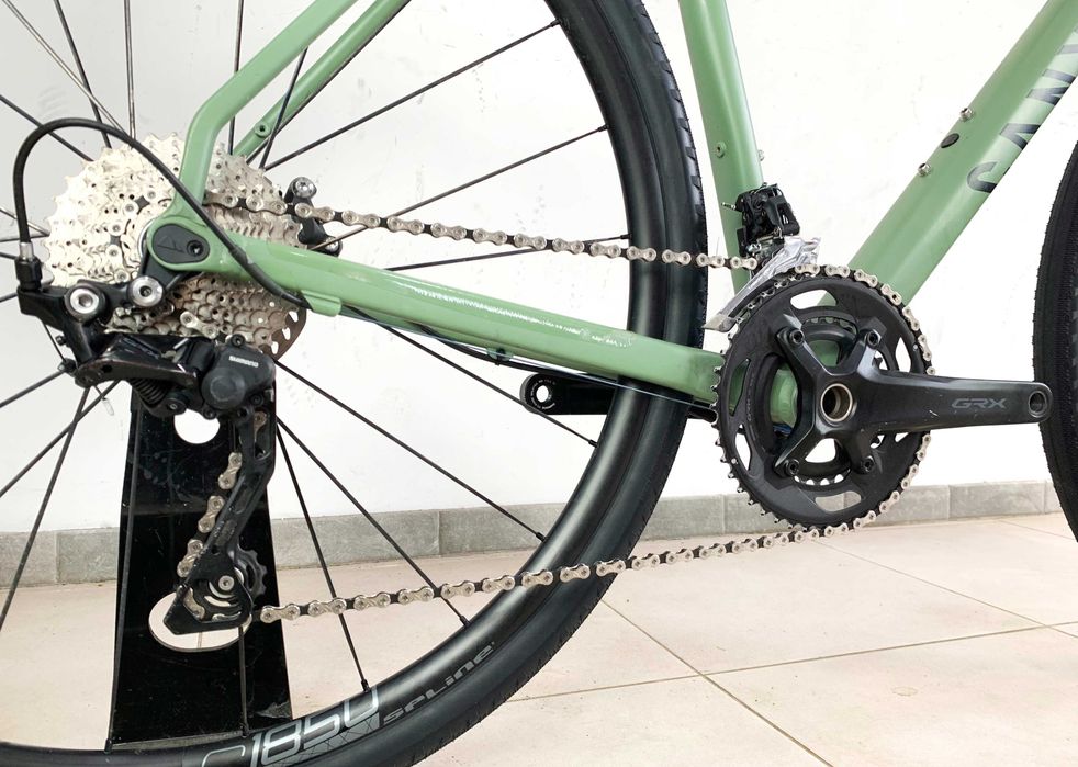 Гравійник Canyon Grail AL6. Гарний стан.