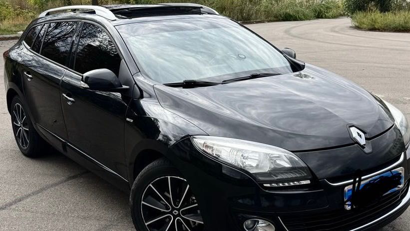 Автомобиль Renault Megane 3 2012-го року 1.5дизель