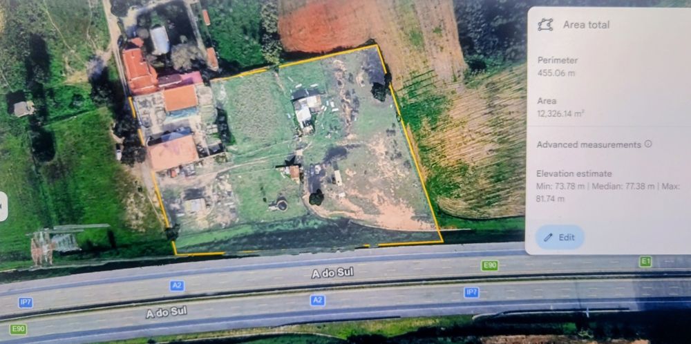 Quinta com 12000 m2 na Quinta do Anjo - venda a pronto pagamento