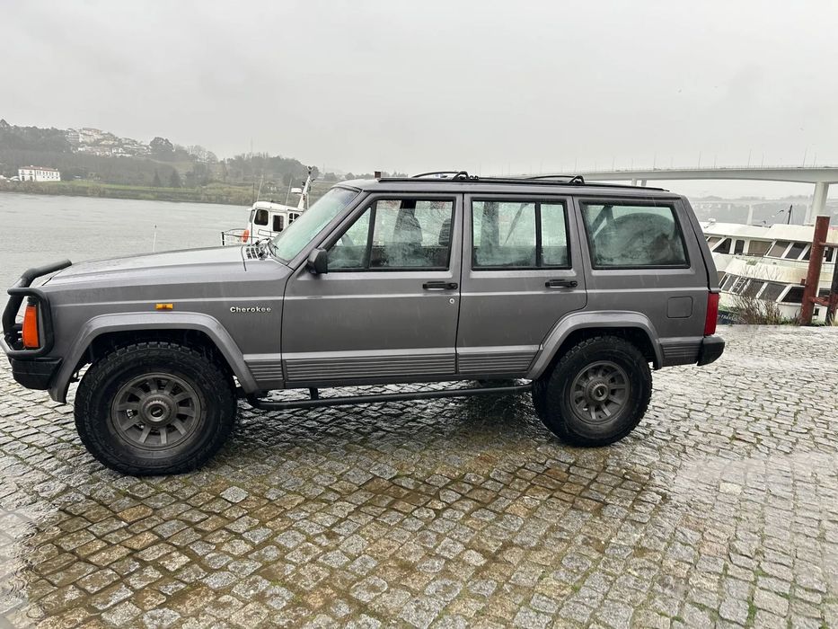 Jeep Cherokee65204462408065121