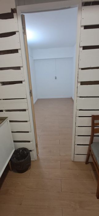 Aluga se Gabinete/Sala