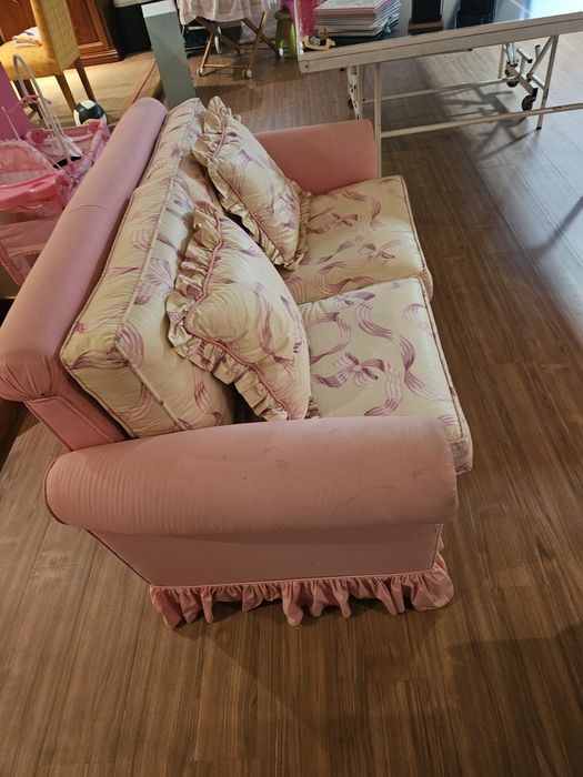 Sofá quarto menina