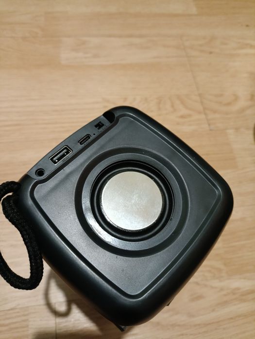 Портативна бездротова колонка Wireless Speaker H-911