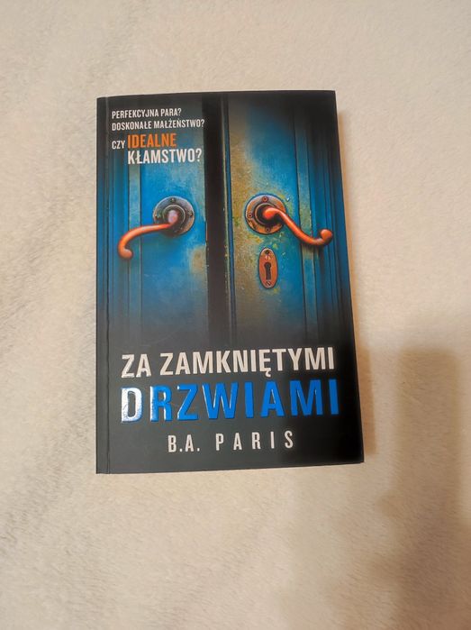 B.A. Paris - Za zamkniętymi drzwiami