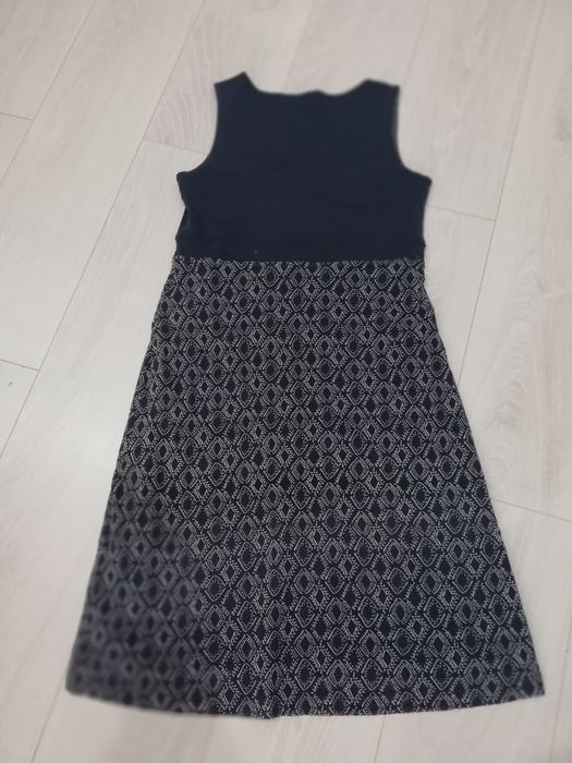 Elegancka sukienka M