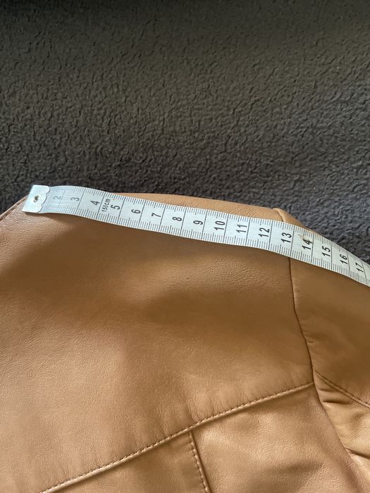 Шкіряні куртки Massimo Dutti