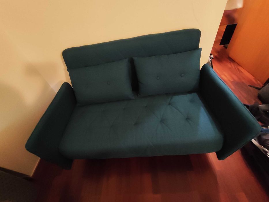 Vendo sofá cama verde em perfeito estado