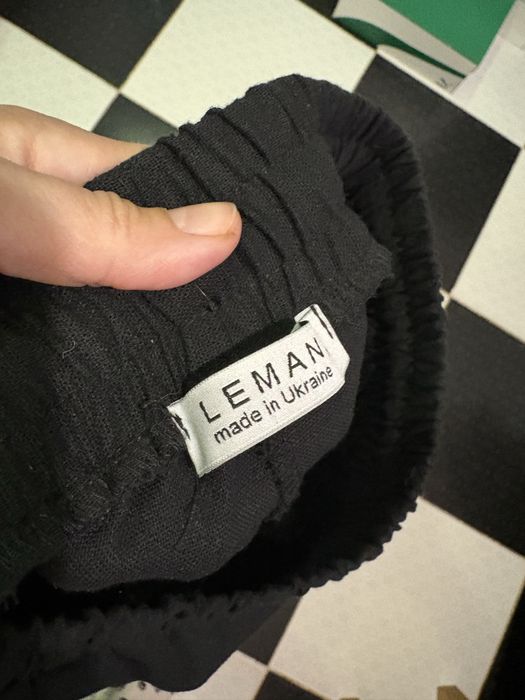 Лляні штани чорні LEMAN