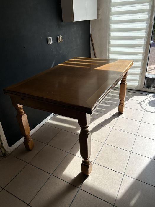 Solidny dębowy stół + 6 krzeseł