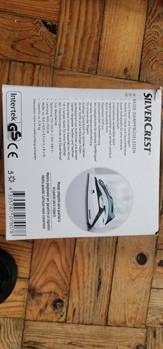 Ferro de passar compacto, novo, ideal para viagens.