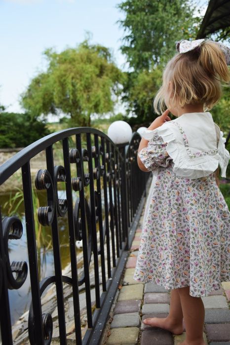 Сукня для дівчинки 3-4 роки