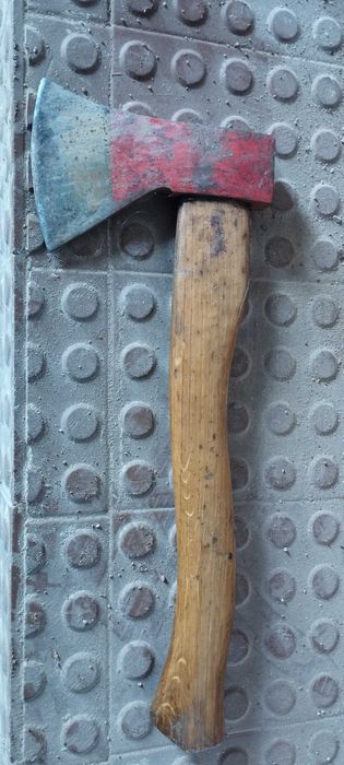 Motosserra com muito pouco uso