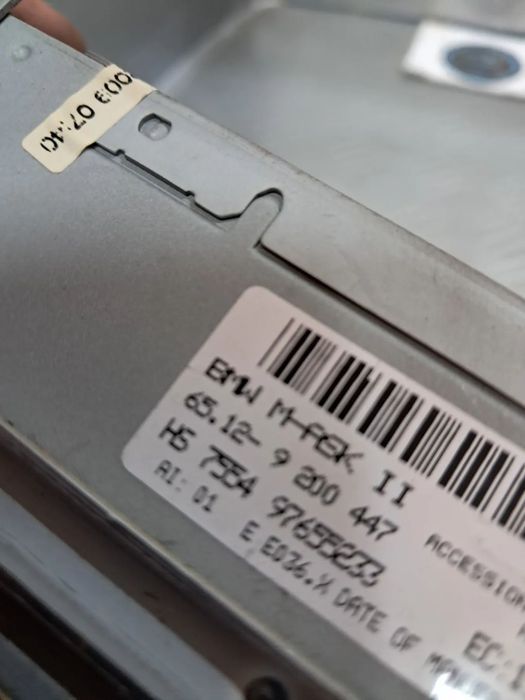 Radio GPS BMW Serie 3 E90 E91 E92 E93 Serie 1 E87 E81 E82