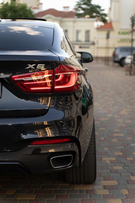 BMW X6 M-paker максимальная комплектации