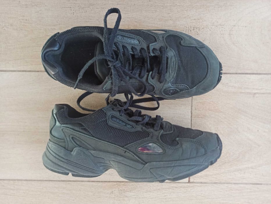 Buty Adidas r. 38,2/3