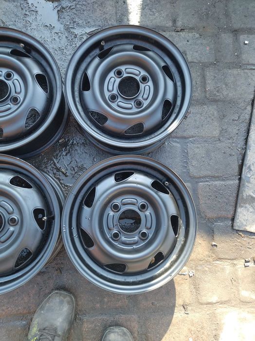 Felgi stalowe Ford 5Jx13 4x108x63,3.